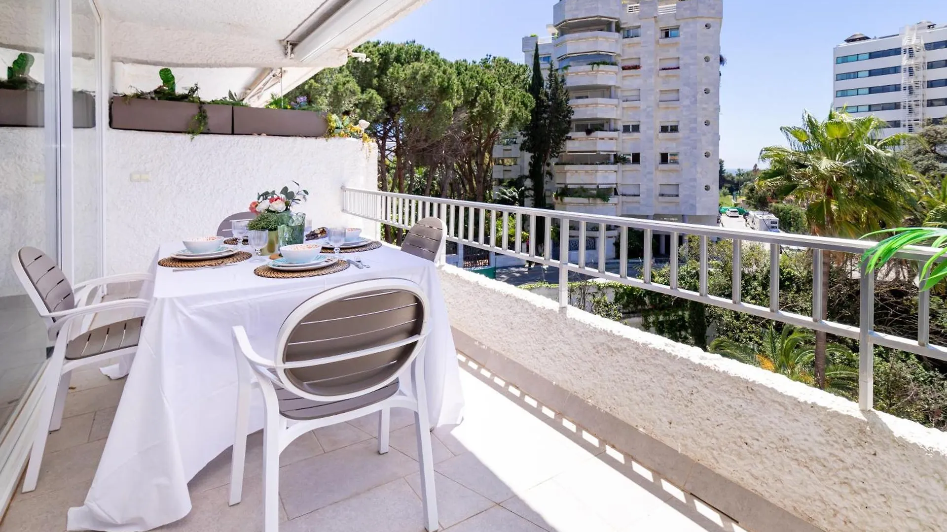 Escapada Perfecta En Marbella Terraza, Piscina Parking Y Sol Apartment 0*,