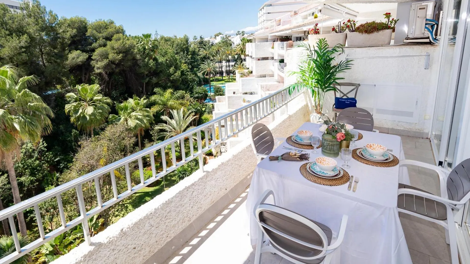 Escapada Perfecta En Marbella Terraza, Piscina Parking Y Sol Apartment 0*,  Spain