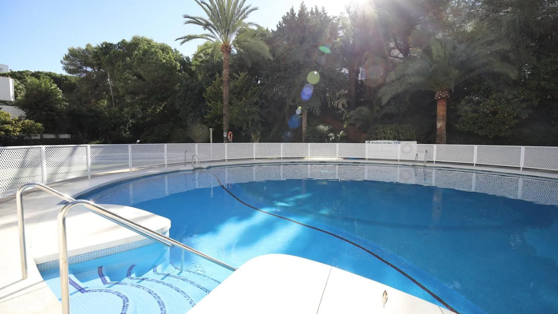Escapada Perfecta En Marbella Terraza, Piscina Parking Y Sol Apartment